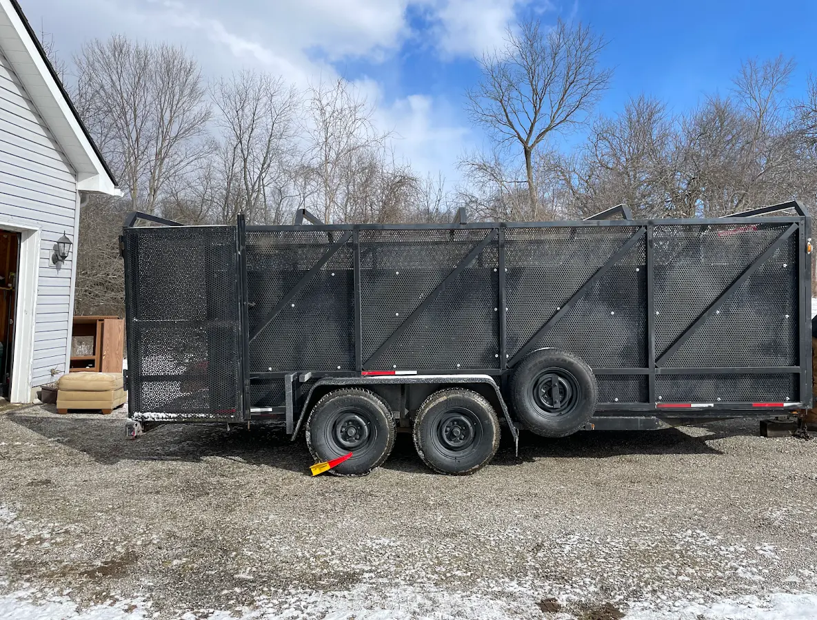 12 Yard Dumpster Rental in Mirrormont, WA